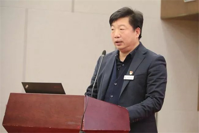 郑州高端交通运输研究院院长王雪峰发表2020年新年贺词